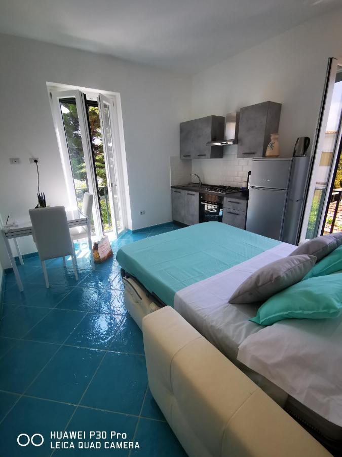 Bed and Breakfast A Casa Di Samu Равелло Экстерьер фото